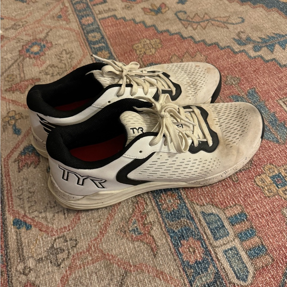 TYR CXT 1 Trainer 10.5
